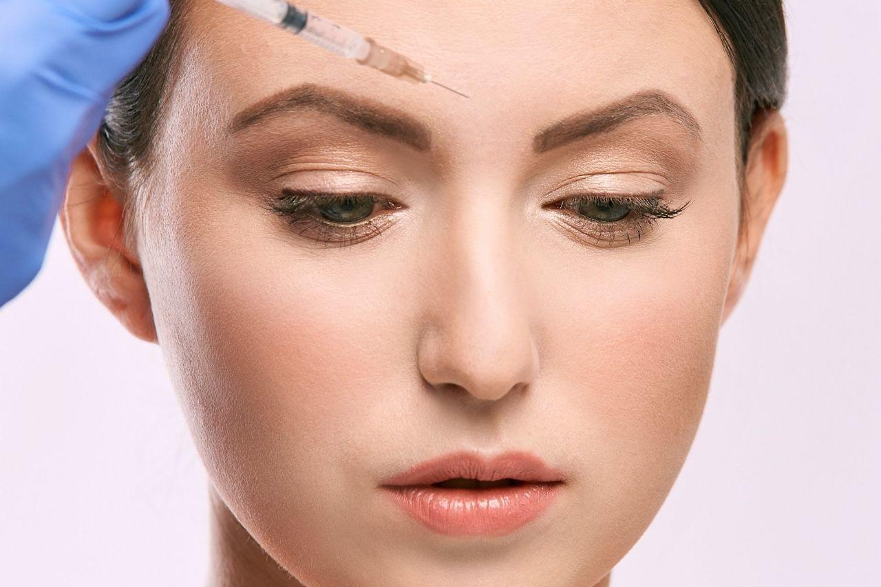 Prevent Bruising After Dermal Fillers With These Tips